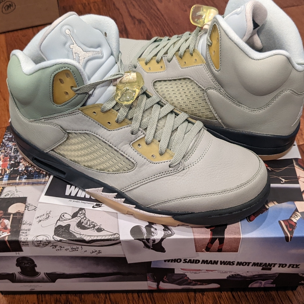 Size 11.5 M/ 13 Wmns - Air Jordan Retro 5 Jade Horizon